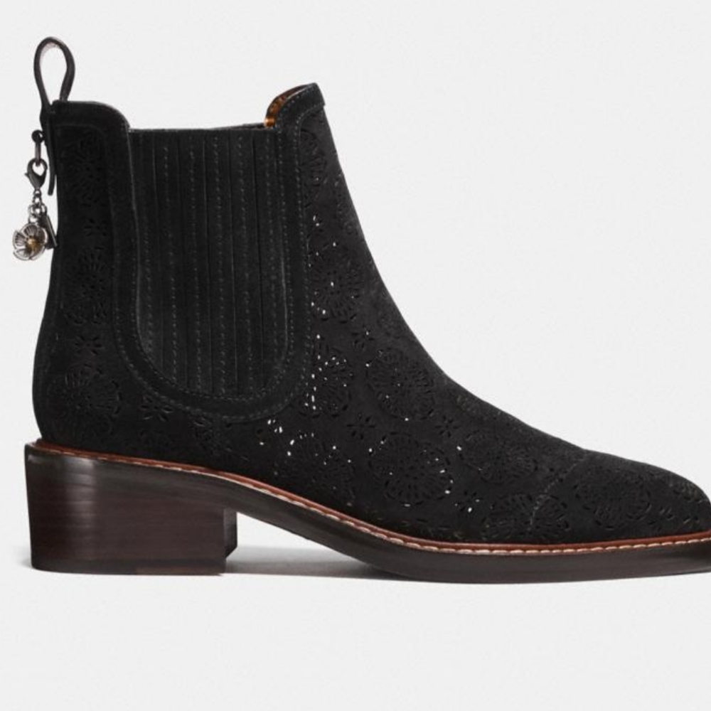 🎉Sale! Coach bowery Chelsea booties